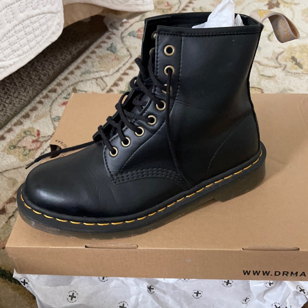 VEGAN 1460 FELIX LACE UP BOOTS 🖤🖤🖤